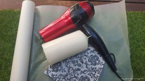 I wanted to share a super easy way to turn a plain old candle into something special. I made this one in less than 30 minutes. All you need is a hairdryer, a serviette or a white paper napkin, some wax paper, sellotape or scotch tape and a pretty image. Oh and a candle lol!! (P.S. this bit has been updated after reading all the comments and questions - it seems us South Africans don't speak the same lingo as the rest of the world, oops never meant to confuse anyone) Remove the ba… Walmart Candles, Pottery Barn Halloween, Make A Candle, Artificial Candles, Diy Candles Easy, Shiplap Wall Diy, Diy Sharpie, Old Candles, Pottery Barn Inspired