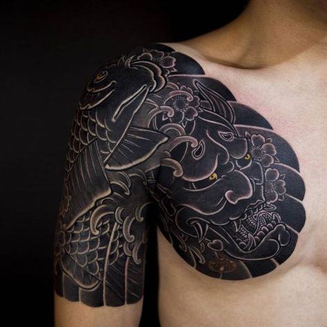 Japanese Tattoo by Haewall #Japanesetattoo #DarkJapanese #DarkTattoos #BlackTattoos #Haewall | May 19th 2016 | 24501 Hide Tattoo, Tatuajes Irezumi, Tato Irezumi, Tattoos Chest, Cover Tattoos, Tato Ikan Koi, Bodysuit Tattoos, Tattoos Japanese, Tato Suku