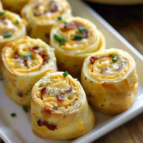 Bacon Cheddar Ranch Pinwheels Bacon Cheddar Ranch Pinwheels, Pinwheels Appetizers, Ranch Pinwheels, Food Bites, Pinwheel Appetizers, 50 Anniversary, Kid Recipes, School Prep, Bacon Appetizers