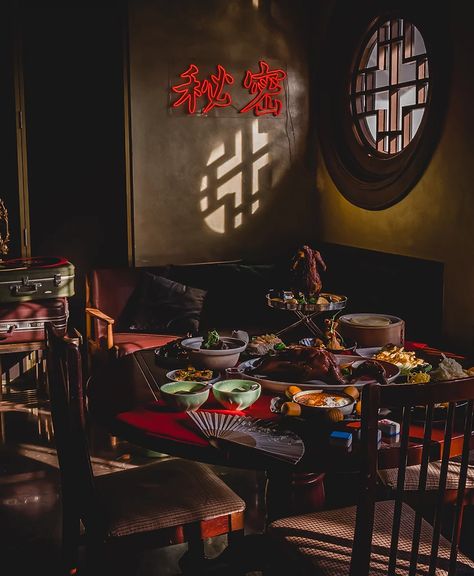 About | Mimi Restaurant | Singapore Chinese Restaurant Photography, Chinese Restaurant Aesthetic, Asian Lighting, Chinese Mansion, Jade Palace, Raw Restaurant, Modern Chinese Restaurant, Japanese Restaurant Interior, Chinese Menu