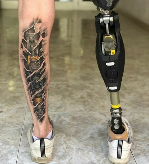 This Instagram Page Shares 50 People That Decided To Ink Themselves With Crazy Tattoos Amputee Tattoos, Biomechanical Tattoos, Dirty Air Series, Knight Tattoo, Biomechanical Tattoo, Prosthetic Leg, Dirty Air, Weird Tattoos, B Tattoo