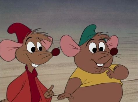 Disney Viejo, Lindo Disney, Disney Duos, Cinderella Mice, Halloween Duos, Disney Best Friends, Best Friends Cartoon, Disney Wiki, Friend Cartoon