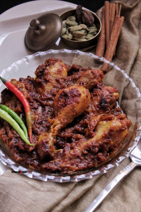 Kosha Murgir Mangsho | Bengali Chicken Kosha- Bengali Chicken Recipes Chicken Kosha Recipe, Bengali Chicken Recipes, Bengali Chicken Curry, Bengali Food Recipe, Bengali Chicken, Bengali Recipe, Khana Khazana, Recipe Ingredients List, Bengali Recipes