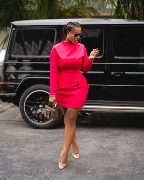 Biography Hilda Effiong Bassey (born September 20, 1996), addressed professionally as Hilda Baci, is gifted Nigerian internet personality, chef, model, and… Read more: Hilda Baci Biography: Age, Husband, Net Worth, Cook-a-thon, Before Surgery, Boyfriend Hilda Baci, Stylish Naija, First Date Outfits, Ankara Gown, Asoebi Styles, Silk Outfit, Ankara Style, Amazing Fashion, World Record