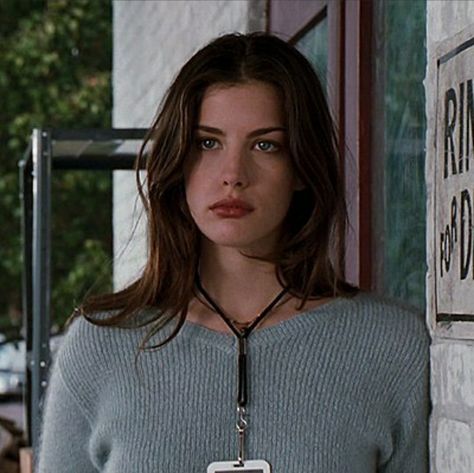 Empire Records, Liv Tyler, Early 2000s, The 90s, A Woman, Black