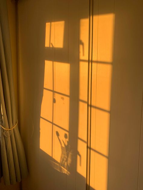 Sunrise shadow yellow pretty golden hour window morning early cute summer vibes Morning Vibes Photography, Sun On Wall, Golden Hour Paint Color, Window Light Aesthetic, Morning Window Aesthetic, Golden Hour Mood Board, Sun Through Window, Sun Light Photography, Morning Light Aesthetic