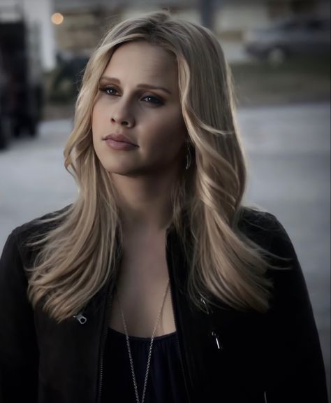 The Originals Rebekah, Vampire Diaries Rebekah, Rebekah Mikaelson, Claire Holt, Caroline Forbes, The Vampire Diaries, Vampire Diaries The Originals, Always And Forever, Vampire Diaries