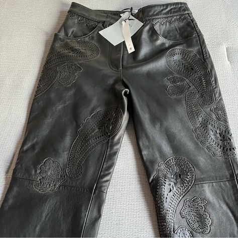 Zara Limited Edition Embroidered Black Leather Pants Xs (New) -Zara Collection 11 Year:2022 -High Waisted Leather Trousers. Front & Back Pockets -Flared Hem Bottoms -100% Sheep Leather Zara Limited Edition, Leather Applique, Zara Collection, Zara Jumpsuit, Black Leather Pants, Sheep Leather, Leather Trousers, Zara Pants, Zara Black