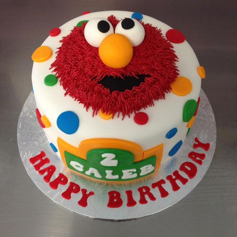 Sesame Street Birthday Party Ideas Food, Seaseme Street Birthday Party, Elmo Smash Cake, Elmo Birthday Party Boy, Sesame Street Birthday Cakes, Elmo Birthday Cake, Sesame Street Cake, Baby Birthday Party Theme, Elmo Cake