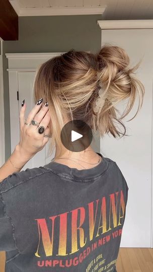 1.2M views · 3.3K reactions | Claw clip style for medium length hair ❤️‍🔥 #springhair #clawcliphairstyle #clawclip #hairtutorial | Torie.Bliss | Beyoncé · LEVII'S JEANS Style For Medium Length Hair, Should Length Hair Styles, Hair Top Knot, Medium Length Hair Up, Short Hair Updo Tutorial, Medium Length Updo, Easy Care Hairstyles, Short Hair Lengths, Clip Hairstyles