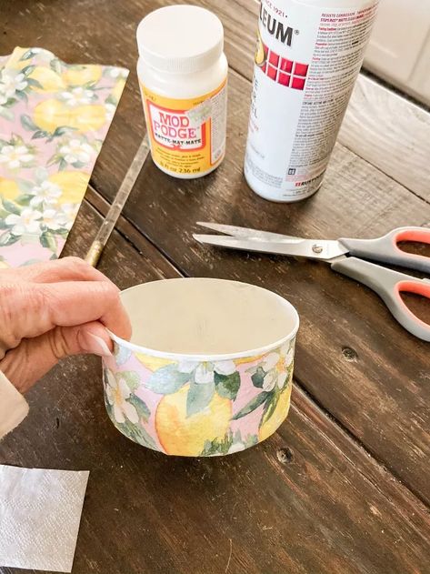 How to Recycle Tin Cans Into A Gorgeous Spring Center Piece DIY | Hometalk Recycle Tin Cans, Decoupage Tins, Painted Tin Cans, Decorative Paper Napkins, Recycled Tin Cans, Spring Centers, Lata Vintage, Recycled Tin, Tin Can Crafts