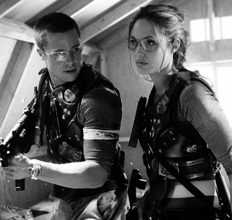 Ms And Mrs Smith, Brad Pitt Angelina Jolie, Ms Smith, Brad And Angelina, Mr And Mrs Smith, Brad Pitt And Angelina Jolie, Mr & Mrs Smith, Mrs Smith, Dark Nature Aesthetic