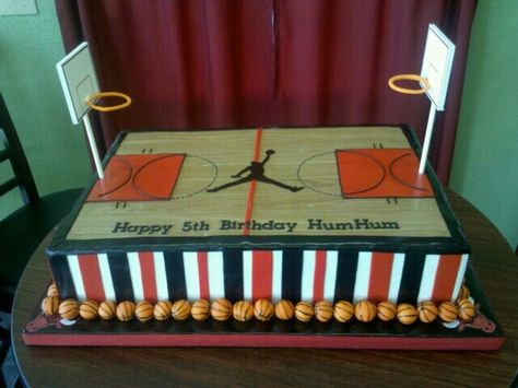 awsome basketball ideas on Pinterest Jordan Basketball Cake, Cakes Basketball, Basketball Cake Ideas, Cake Basketball, Basketball Cakes, Jordan Cake, Basketball Ideas, Basketball Theme Party, Basketball Birthday Parties