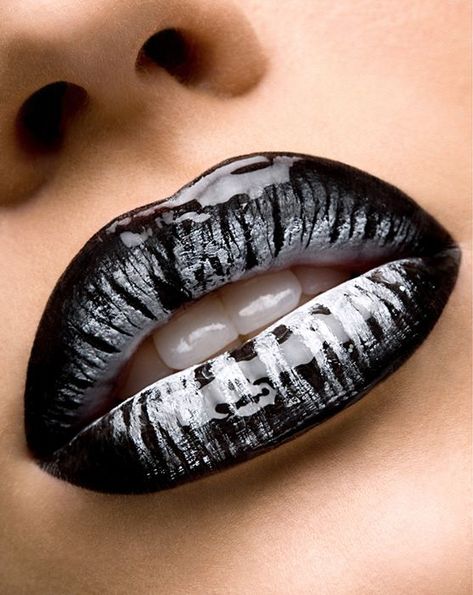 Makeup artists reveal the simple DIY tricks to achieving your plumpest pout ever -- no collagen needed Gothic Make Up, Black And White Makeup, Lip Art Makeup, White Lips, Orange Lips, Nice Lips, White Makeup, Lipstick Art, Smink Inspiration