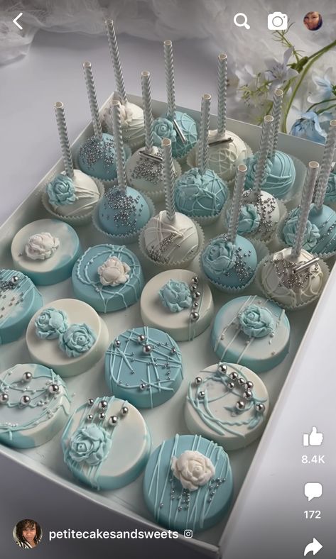 Winter Wonderland Favors Sweet 16, Light Blue Sweet 16 Theme, Light Blue Sweet 16 Centerpieces, 15 Cakes Quinceanera Blue, Cinderella Themed Cupcakes, Quince Cakes Light Blue And Silver, Winter Sweet Sixteen Party Ideas, Sweet 16 Blue Theme Winter Wonderland, Cinderella Candy Table Ideas