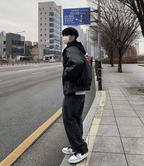 Korea Streetwear Men, Korean Men Outfit Winter, Korea Outfit Men, Korean Fashion Men Winter, Winter Outfits Men Korean, Korean Street Wear Men, Korean Winter Outfits Men, Winter Korean Outfits, Korea Fashion Men