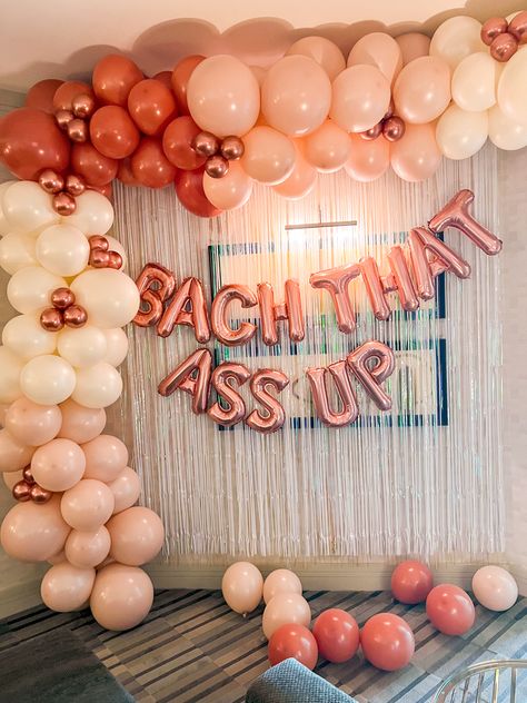 Birthday And Bachelorette Party, Bachelorette Rose Gold Theme, Bachelorette Party Ideas Pink Theme, Bachelorette Party Classy Themes, Ratchet Bachelorette Party Ideas, Vegas Bachelorette Decorations, Vegas Bachelorette Room Decor, Bachelorette Themes Vegas, No Theme Bachelorette Party