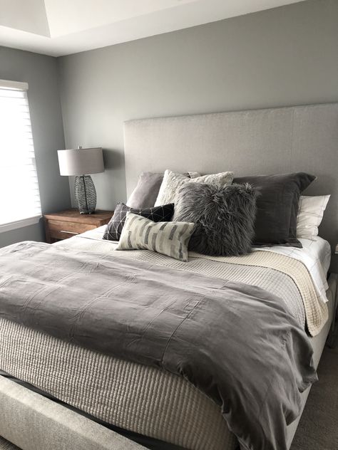 Bedroom Design Grey Bed, Bedroom Inspirations Black, Dark Grey Bedding, Grey Bed, Grey Bed Frame, Neutral Bedroom Decor, Neutral Bedroom, Gray Bedroom, Grey Bedding