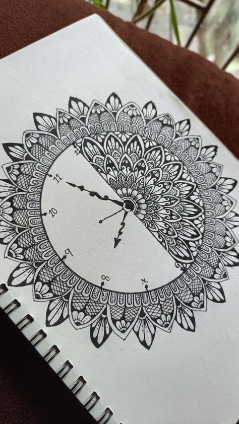 #mandala #clock #mandalatherapy Clock Mandala Art, Mandala Drawing Creative, Unique Mandala Drawing Easy, Christmas Mandala Art, Aesthetic Mandala Art, Clock Mandala, Clock Drawings, Mandala Sketch, Mandala Book