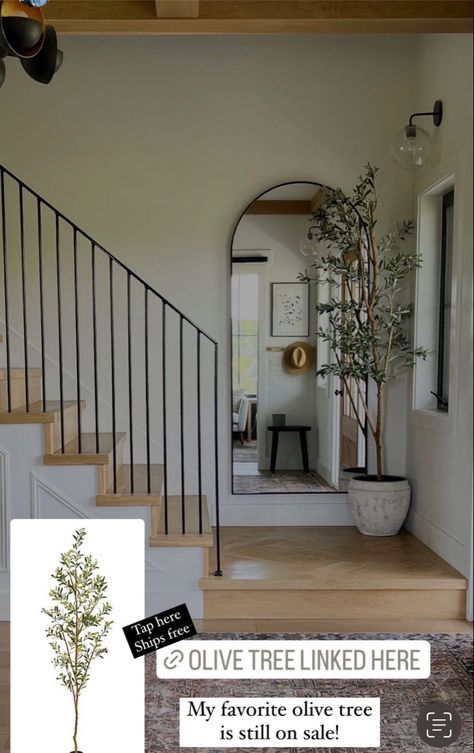 Bottom Of Stairs Landing Decor, Entry Way At Bottom Of Stairs, Entry Way Ideas Hallways, Styling Top Of Stairs, Stairway Plant Decor, Decorate Bottom Of Stairs, Entry By Stairs, Style Staircase Landing, Bottom Of Stairway Decor