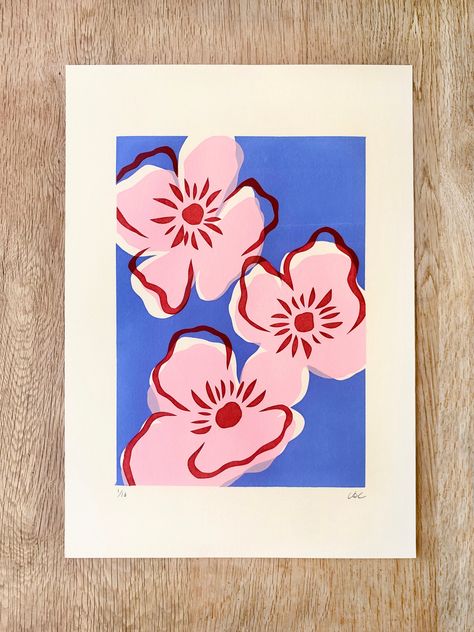 Original 'Pink Poppies' screen-print, printed on fine grain heavyweight 250gsm A3 paper. Printed area measures to about A4. 14 edition run. Hand-printed by me, featuring pale pink poppies with red detailing, against a cornflower blue background. Please note all prints vary slightly due to the nature of being hand-printed. Poppies Flower, Kunst Inspo, Pink Poppies, Water Ripples, Arte Inspo, Art And Illustration, Painting Art Projects, Poppy Flower, Pottery Painting