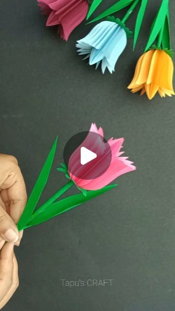 Flowers Made By Paper, 3d Flower With Paper, 3d Paper Flowers Diy Easy, 3d Flower Crafts Preschool, How To Make 3d Flowers Paper, Paper Lilies Diy, Cute Crafts To Make With Paper, 3d Flower Paper Craft, Crap Paper Flower