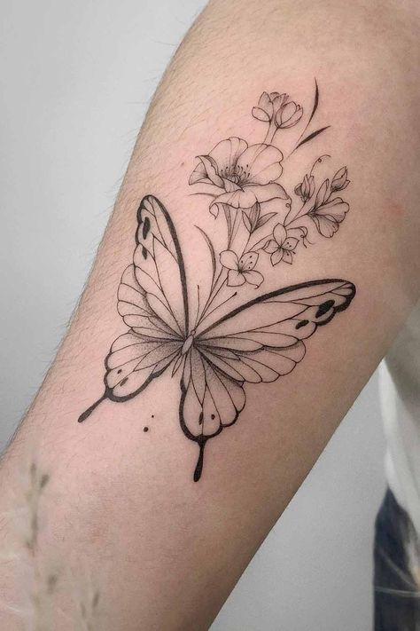 Butterfly On Sunflower Tattoo, Tropical Butterfly Tattoo, Butterfly Tattoo Unique, Butterfly Sunflower Tattoo, Sunflower Butterfly Tattoo, Butterfly Tattoo Black And White, Unique Butterfly Tattoo Designs, Tattoo Borboleta, Unique Butterfly Tattoos