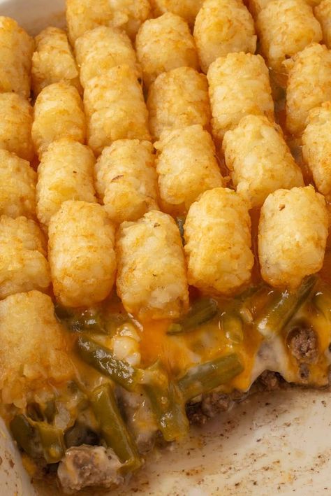 Green Bean Tater Tot Casserole, Hamburger Tater Tot Casserole, Tater Tot Hotdish, Casserole With Ground Beef, Easy Tater Tots, Chicken Tater Tot Casserole, Tater Tot Casserole Recipe, The Best Green Beans, Easy Casserole Dishes