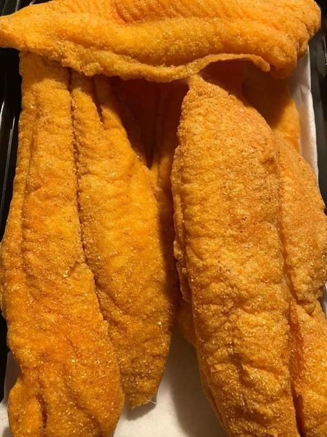 Fried Catfish Recipes, Southern Fried Catfish, Fish Batter Recipe, Catfish Recipes, Resep Seafood, Fish Fillets, Fried Catfish, Battered Fish, Batter Recipe