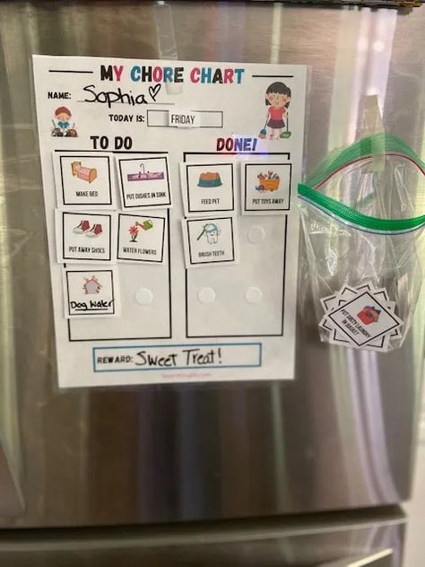 Free Printable Chore Chart With Pictures, Magnet Chore Chart, Picture Chore Chart, Chore Chart Kids Printable, Diy Chore Chart Kids, Preschool Chores, Kid Chores, Chore Chart Pictures, Toddler Chore Chart