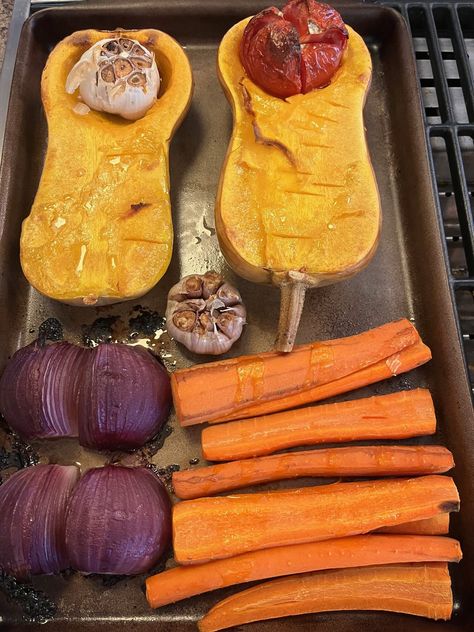 Butternut Squash Oven, Roasted Butternut Squash Pasta, Squash Pasta Sauce, Roasted Squash Soup, Oven Roasted Butternut Squash, Butternut Squash Pasta Sauce, Butternut Squash Recipes Roasted, Butternut Squash Pasta, Butternut Squash Recipes Soup