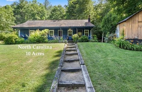 c.1920 North Carolina Farmhouse For Sale on 10 Acres $350,000 - Country Life Dreams House With Acres, Carolina Farmhouse, Bungalow Farmhouse, Dream Farmhouse, Porch Sitting, Life Dreams, Sounds Of Nature, Green Acres, Tin Roof