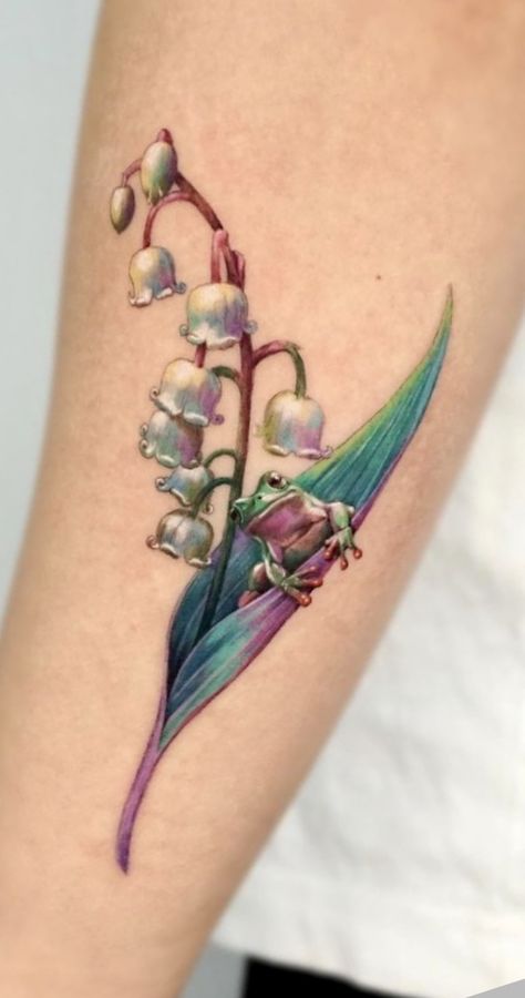 Lily Of The Valley Ankle Tattoo, Lily Of The Valley Tattoo Watercolor, Lilly Of The Valley Drawing Art, Small Flower Tattoos For Women, Tattoo Hummingbird, Celtic Tattoo For Women, Lily Of The Valley Tattoo, Rib Tattoos For Guys, Phoenix Tattoo Feminine