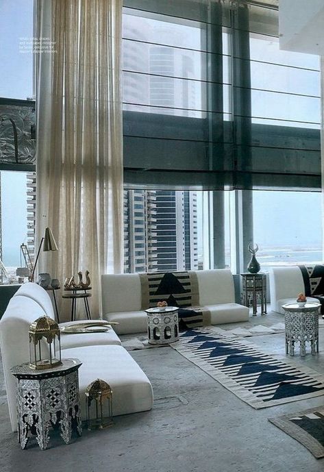 5 Tips to Create Floor Seating In Your Contemporary Style Home-Home Synchronize Arabic Living Room, Floor Seating Living Room, Moroccan Interior Design, Arabic Decor, Moroccan Living Room, Moroccan Interiors, Decor Ikea, Asian Home Decor, European Home Decor