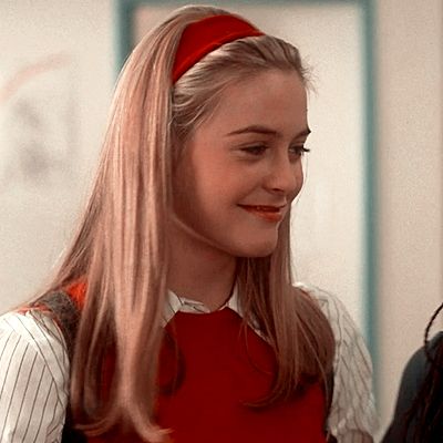 Clueless Aesthetic, Mean Girls Aesthetic, Clueless Movie, Clueless Cher, Cher Outfits, Cher Clueless, Cher Horowitz, Alicia Silverstone, Look Rose