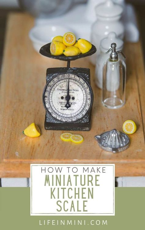 Dolls House Miniatures How To Make, Dolls House Kitchen Ideas, Diy Miniature Accessories, Miniature Kitchen Diy How To Make, Diy Mini Dollhouse Accessories, Easy Miniature Diy, Miniatures 1:12, Dollhouse Kitchen Diy, Handmade Miniatures Diy