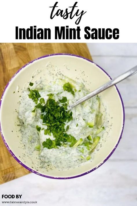 Indian Mint Sauce, Mint Raita Recipe, Punjab Food, Lamb Roast Dinner, Mint Raita, Mint Dip, Healthy Curry Recipe, Mint Yogurt Sauce, Indian Sauces