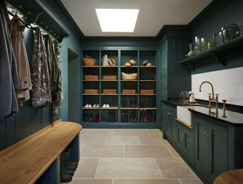 Coat Storage Utility Room, Boot Room Shelving, Modern Boot Room Ideas, Boot Rooms Utility, Boot Room Inspiration, Laundry Boot Room, Boot Room Shoe Storage, Welly Storage Ideas, Utility And Boot Room