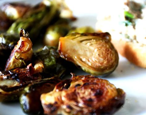 Ruth's Chris Steak House Roasted Brussels Sprouts Recipe - Secret Copycat Restaurant Recipes Ruth Chris Steak, Steakhouse Recipes, Ruths Chris Steakhouse, Brussel Sprout Recipes Roasted, Ruth Chris, Roasted Brussel, Roasted Brussels Sprouts, Copycat Restaurant Recipes, Sprout Recipes