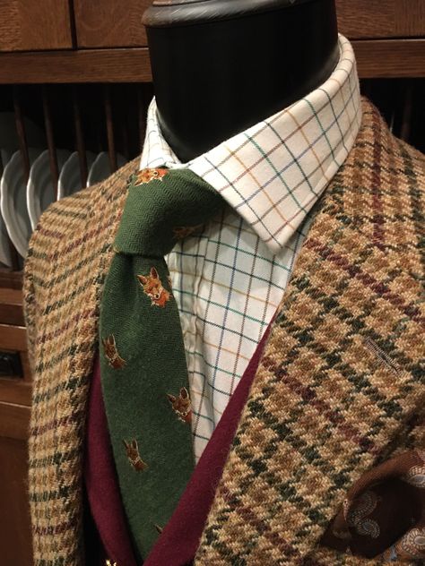 English Country Mens Style, Tweed Mens Jacket, English Country Style Outfits Men, English Men Style, British Men Style, Southern Gentleman Style, Hulk Aesthetic, Banner Hulk, Bruce Banner Hulk