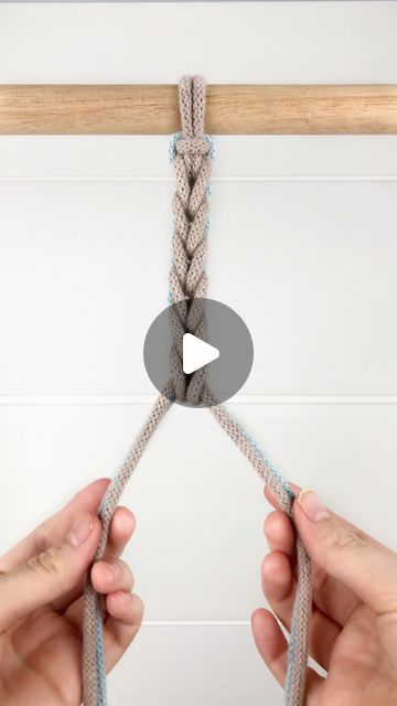 How Much Macrame Cord Do I Need, 3 Strand Macrame Knot, How To Add More Cord To Macrame, Macrame Twist Knot Tutorial, Hanging Knots Ties, End Knot Macrame, Macrame Chain Knot, Macrame 5mm Cord Projects, Macrame Knots With 2 Strands