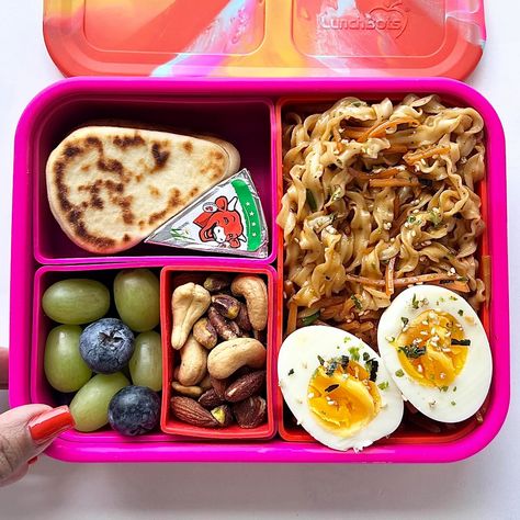 A pad thai spin on National Pasta Day from @lunchboxmafia 🍜🍜 Easily reheat hot lunch with the Build-A-Bento removable compartments! National Pasta Day, Kid Meals, Bento Lunches, Hot Lunch, Lunchbox Ideas, School Lunch Box, Box Lunch, Kid Food, School Lunches