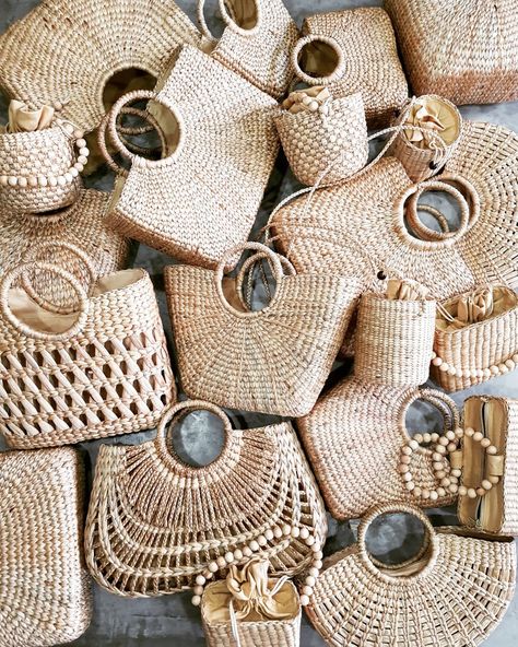 Fashion straw bag Straw Basket Bag, Crochet Potli Bag, Woven Bags, Potli Bag, Straw Beach Bag, Jute Bag, Potli Bags, Wicker Bags, Woven Baskets