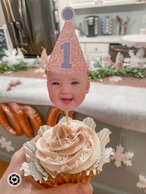 First Birthday Cupcakes Boy, Baby Birthday Cupcakes, Face Cupcake Toppers, Cupcake Coloring Pages, Baby Cupcake, Birthday Post Instagram, Cupcake Display, Half Birthday, Birthday Party Theme Decorations