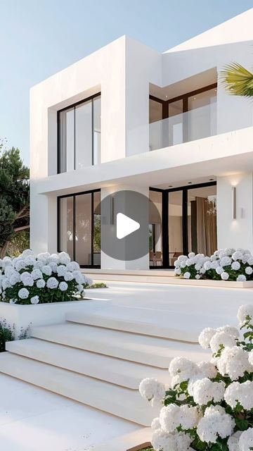 MII Global on Instagram: "For the minimalism Lovers🤍 . . . . . #architecture #design #interiordesign #interior #style #minimalism #lifestyle #dubai #uae #realestate #villa #home #trending #trendingreels" Mansion Designs Architecture, Minimal Villa Design, Minimal House Interior, Colonial Home Exteriors, Casa Minimal, Modern Classic House Design, Dubai Homes, Cute Homes, Villas Design