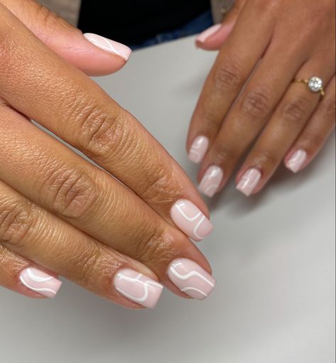 #swirls #nailart #aesthetic #nailart #biabnails #gelbottle #summernails #tiktok #trending #shortnails #buildergel White Squiggle Line Nails, Swirl Design Nails, Squiggle Nails, Nailart Aesthetic, Biab Nails, Swirl Nails, Makeup Nails Art, Lines On Nails, Nail Idea