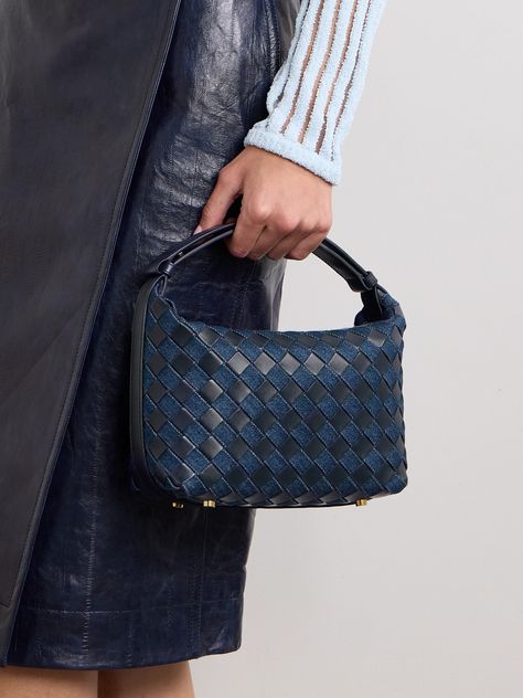 Bottega Veneta's 'Mini Wallace' shoulder bag is crafted from leather and denim using its signature intrecciato technique - the iconic weave has defined the brand's accessories since the early '70s. Perfect for days when you don't have much to carry, it's topped with a structured handle and has enough space for your wallet, phone and makeup compact. Bottega Denim Bag, Bottega Veneta Wallace, Bottega Wallace, Affordable Wishlist, Affordable Bags, Bottega Bag, Navy Purse, Leather And Denim, Makeup Compact