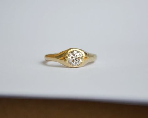 Seb Brown Engagement Ring, Diamond Signet Rings Women, Seb Brown, Brown Engagement Rings, Signet Rings Women, Minimalist Engagement Ring, Brown Jewelry, Dream Engagement Rings, Silver Wedding Rings