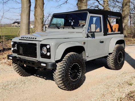 Land Rover Defender Custom, Defender 90 For Sale, Land Rover Defender Interior, Hunting Truck, Defender Car, Defender For Sale, New Land Rover Defender, Defender Camper, Land Rover Car