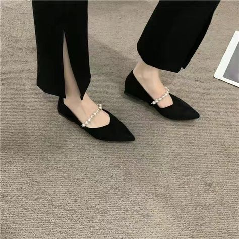 Ladies Summer Footwear Pointed Toe Flat Flats Shoes For Women 2024 Pearl Black Lastest Beau Today Pointed Toe Shoes, Toe Shoes, Red Shoes, Design